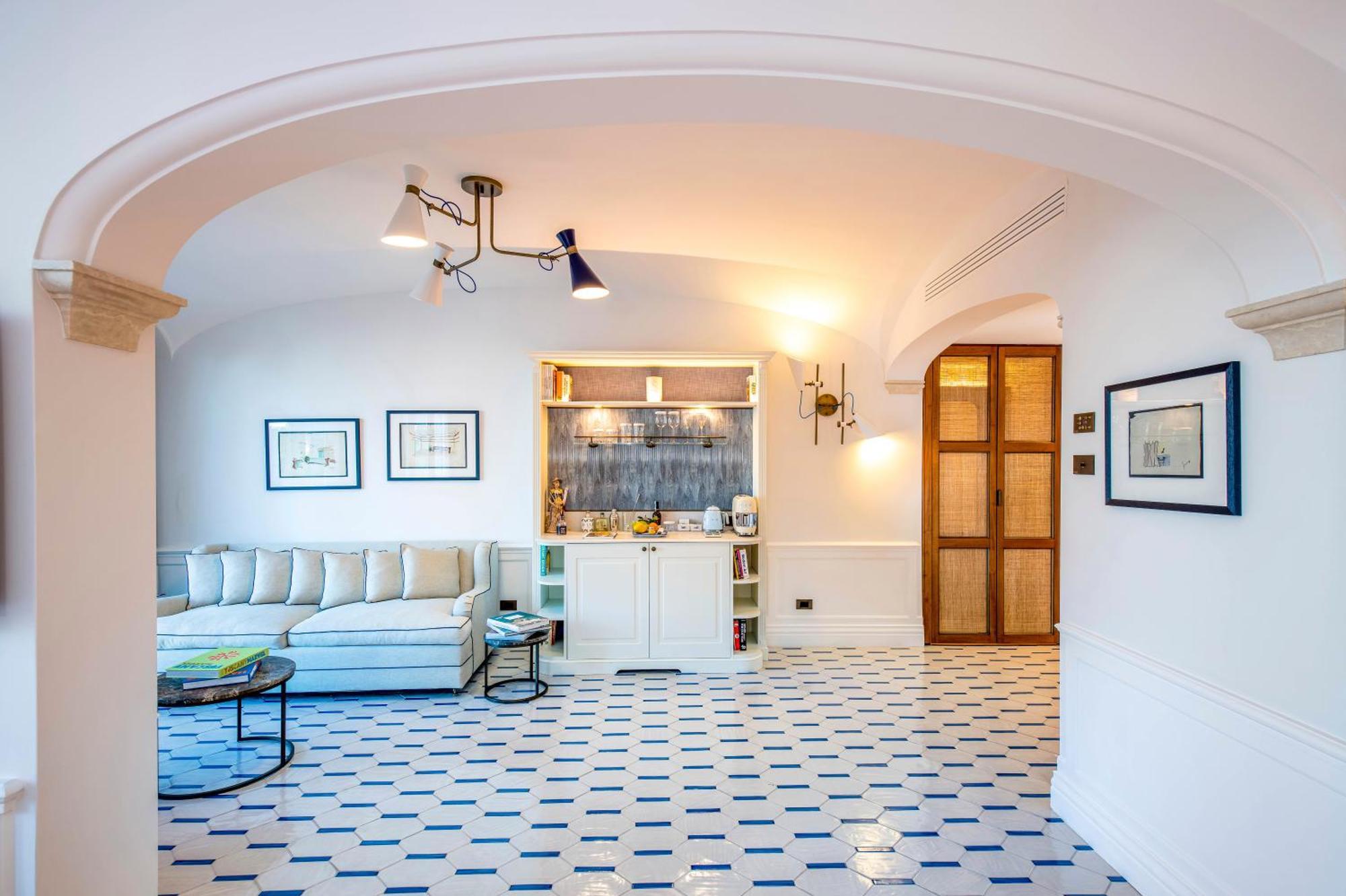 Borgo Santandrea 5*