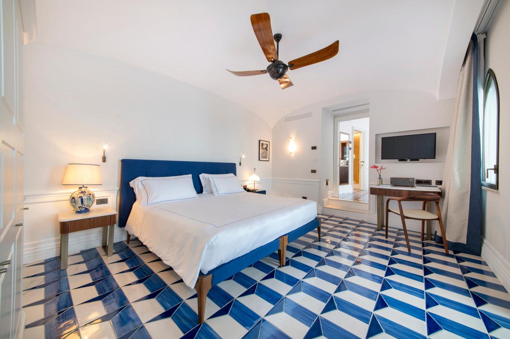 Hotel Borgo Santandrea 5*