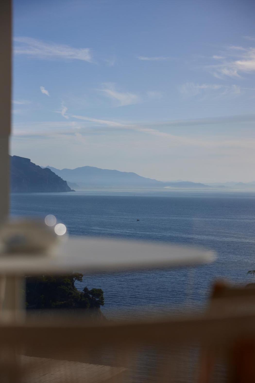 Hotel Borgo Santandrea 5*