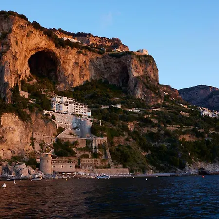 Hotel Borgo Santandrea Amalfi Exterior foto