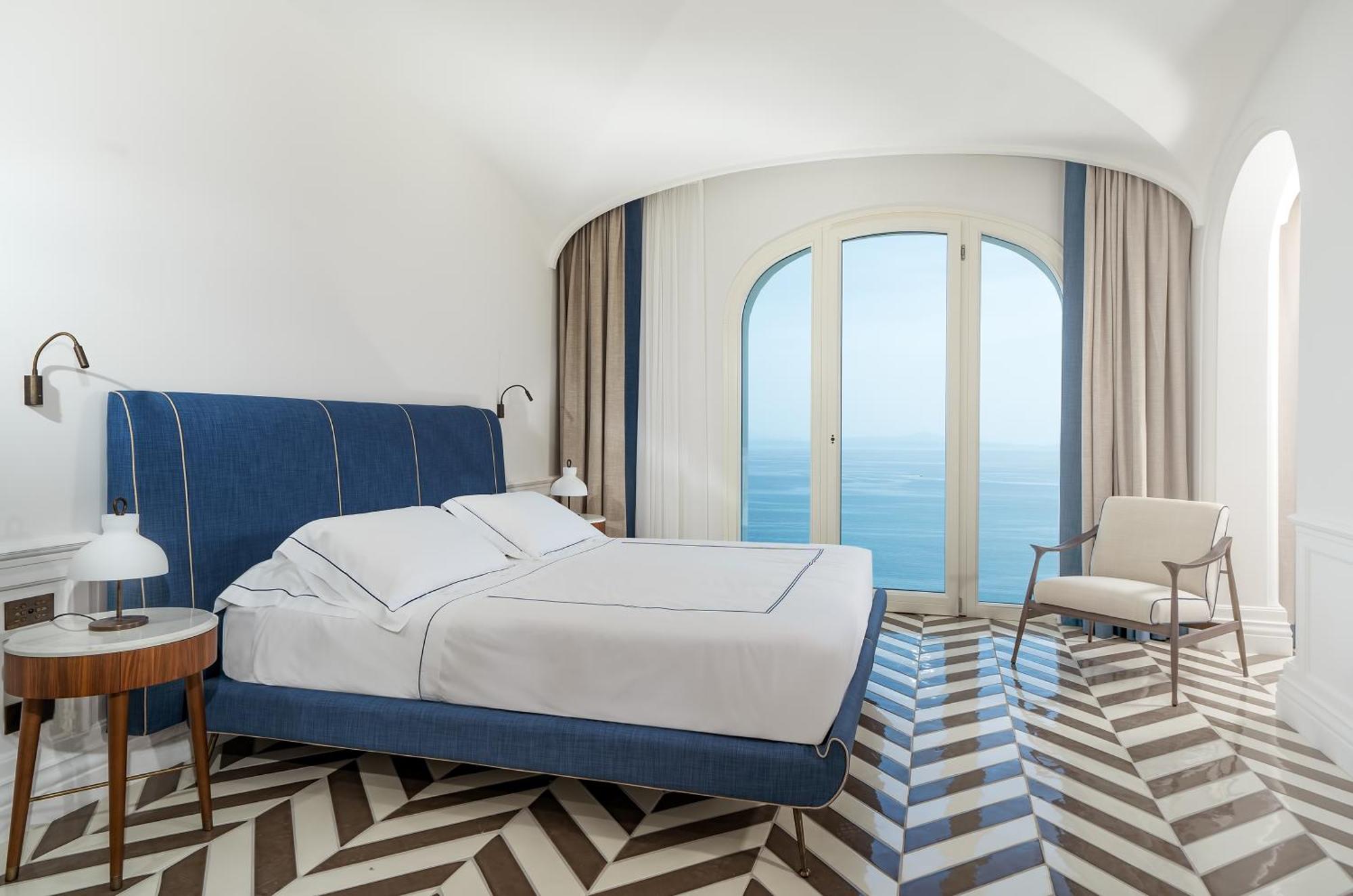 Hotel Borgo Santandrea 5*